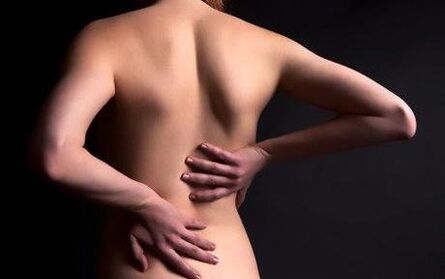Photograph of back pain caused by sternal osteochondrosis 1